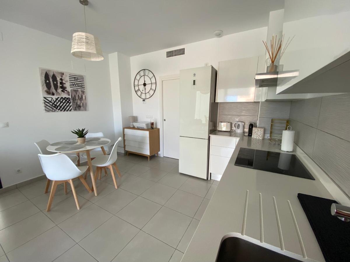 Calpe Beach II - Sea & Pool View Apartment Luaran gambar